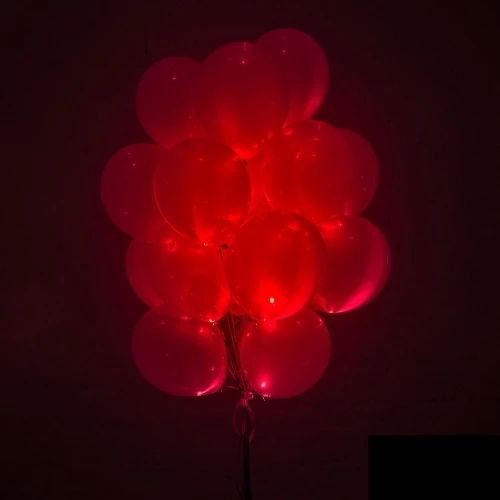 Светящиеся сферы на 8 марта