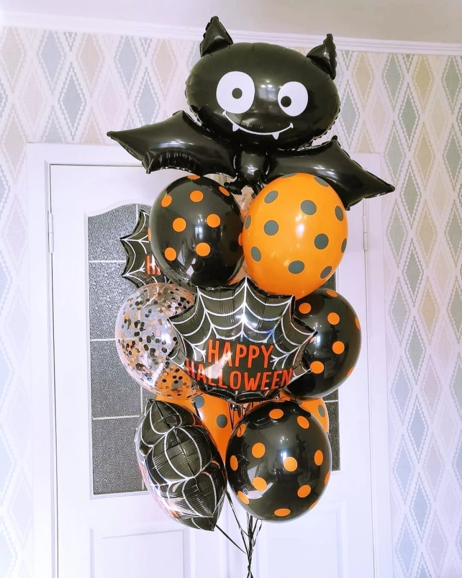 Летучая мышь на Хэллоуин